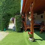 Appartamento Tisza-tavi Menedék *