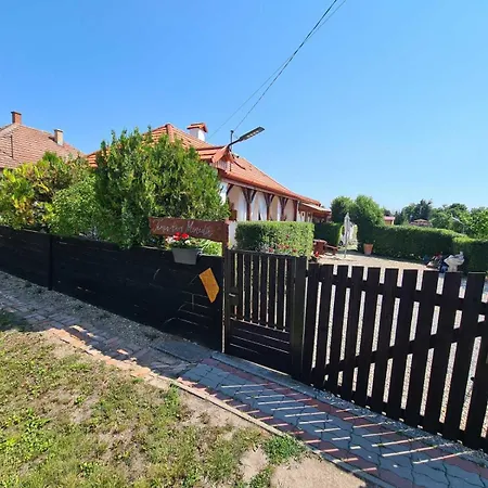 Διαμέρισμα Tisza-tavi Menedek *