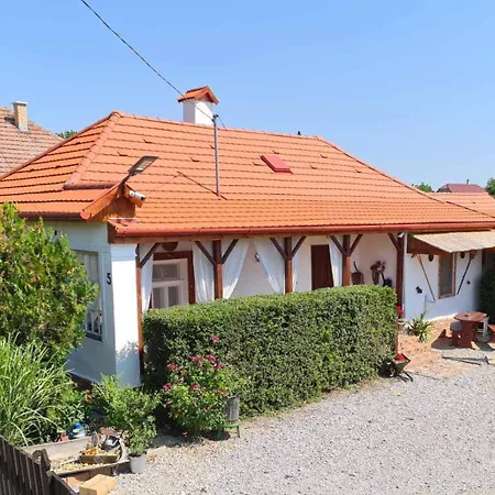 Tisza-tavi Menedek